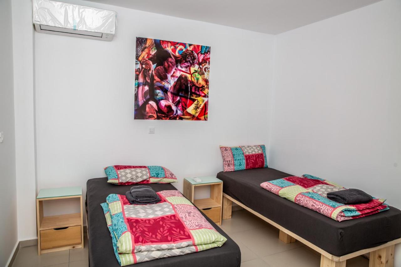 5 Sterne Apollo City Apartment Lavrio Exterior photo