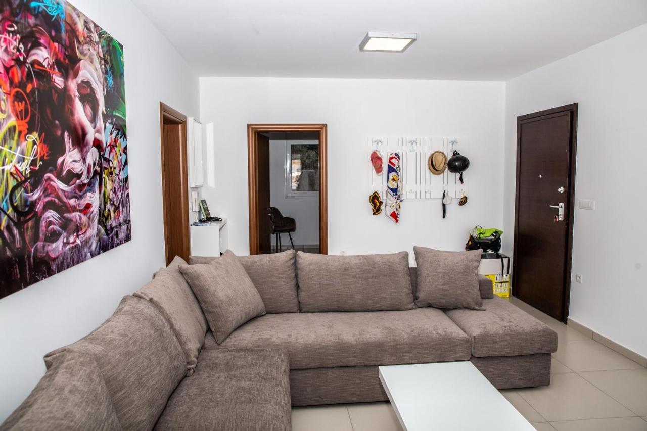 5 Sterne Apollo City Apartment Lavrio Exterior photo